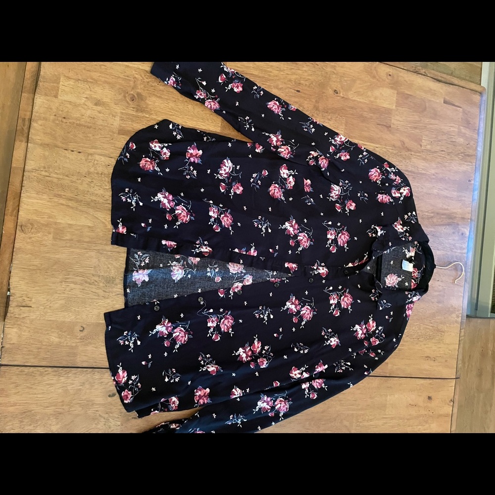 H&M button down - Picture 2 of 2